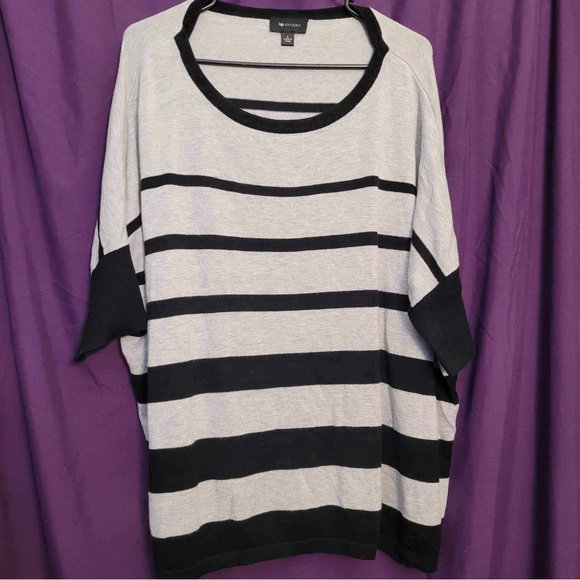 AB Studio Plus Size Black & White Striped Short Sleeve Oversized Sweater - Picture 3 of 7